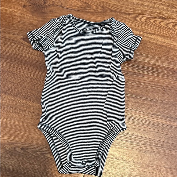 Assorted Color Kids One Pieces Set - Picture 6 of 9